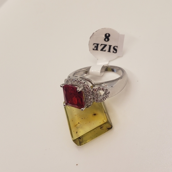 NEW Cubic Zirconia Elevated PAVE RED CRYSTAL Ring 8 Sterling Silver Plated - Picture 4 of 13